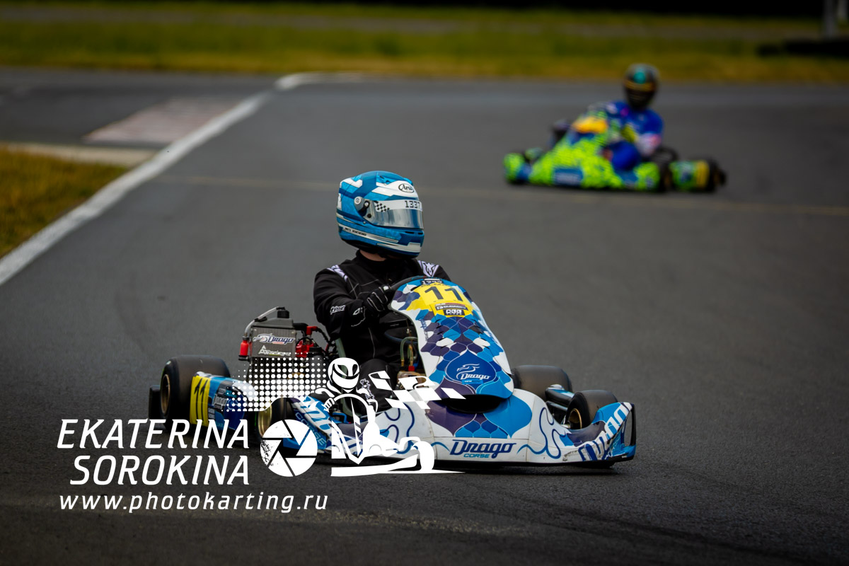 3_193846